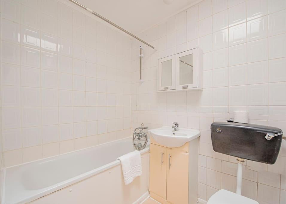 Superb 2 Bedroom Flat In The Heart Of Marylebone London